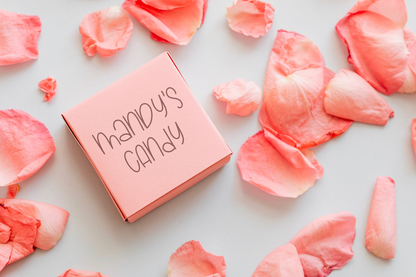 June Bug Cute Handwritten Font